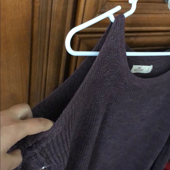 Hollister long sleeve sweater - Picture 2 of 4